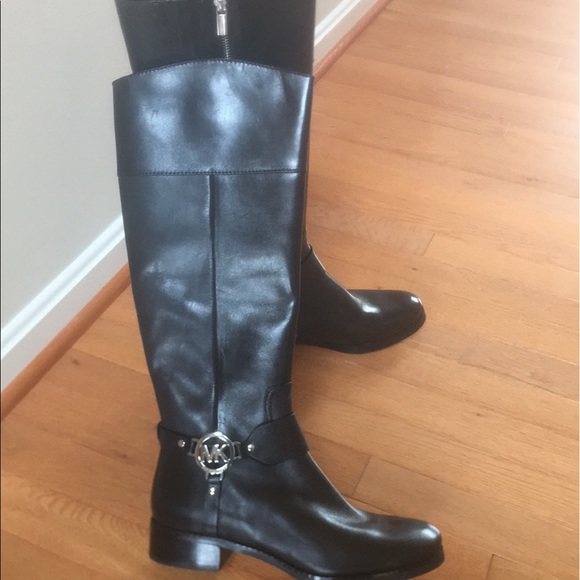 Brand New Michael Kors Boot - Fulton - Picture 5 of 5